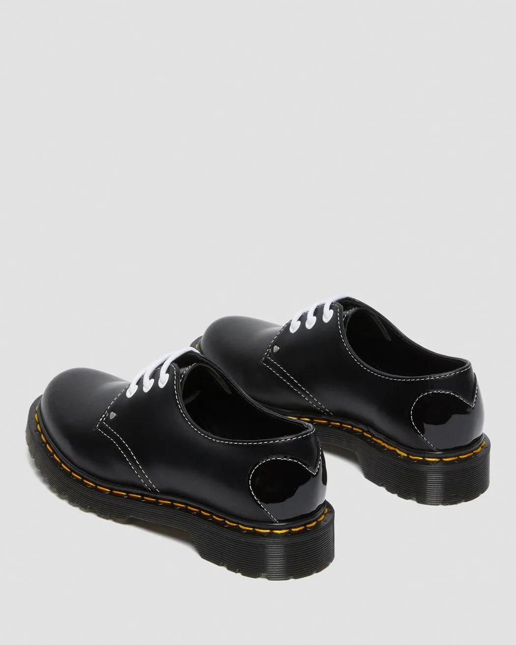 1461 HEARTS BLACK SMOOTH PATENT OXFORD SHOE