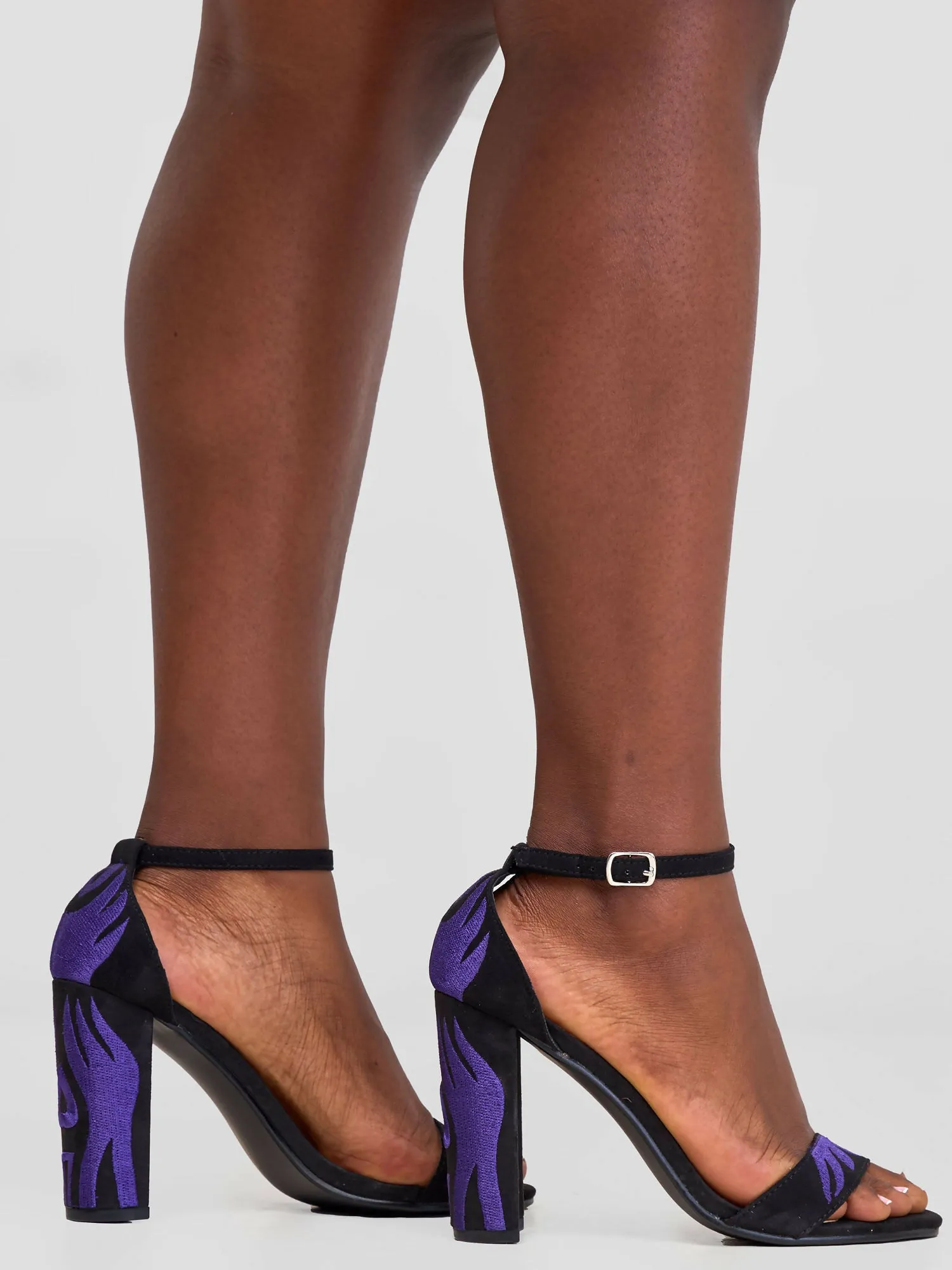 Be Unique Classic Chunky Heel - Black / Purple