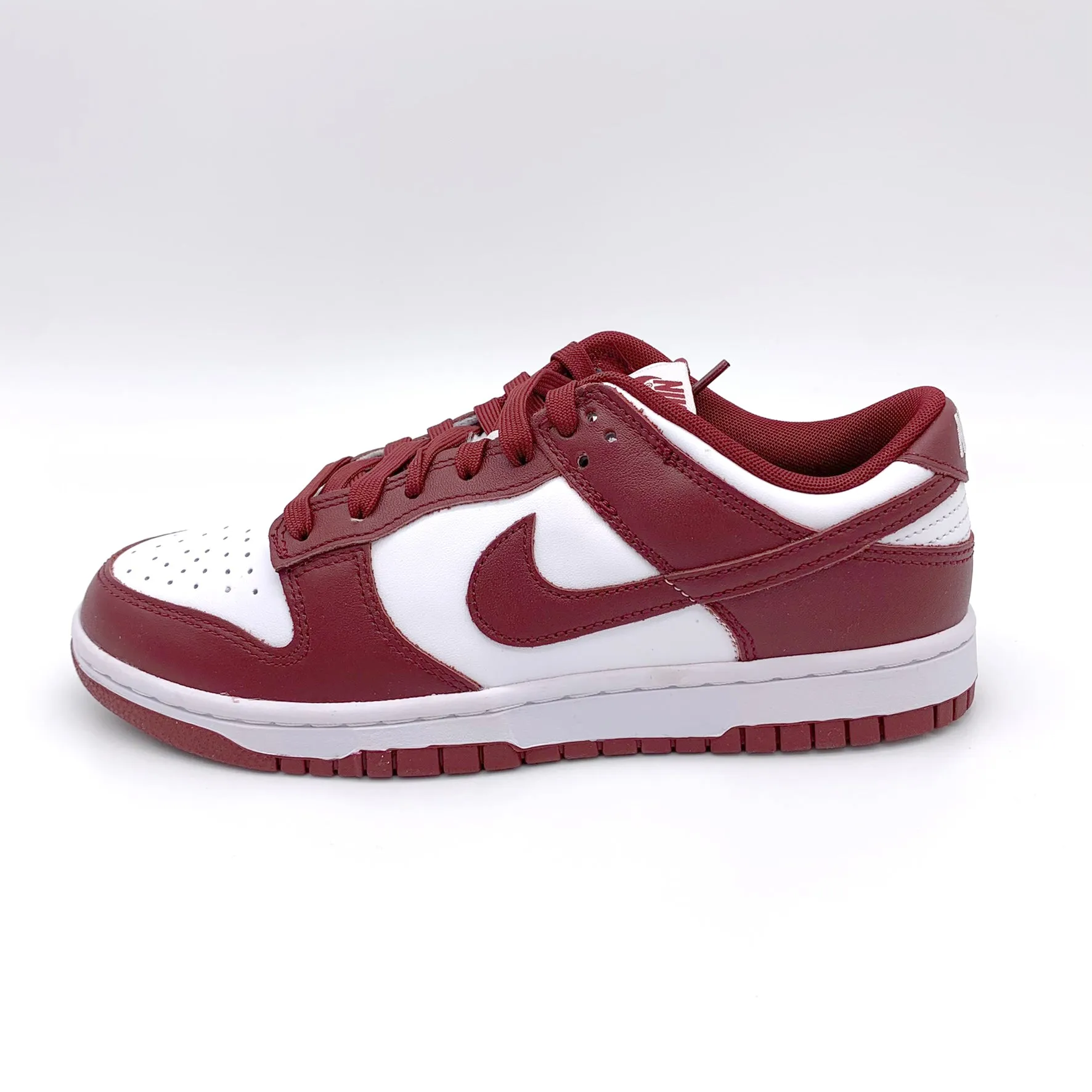 Nike Dunk Low Team Red