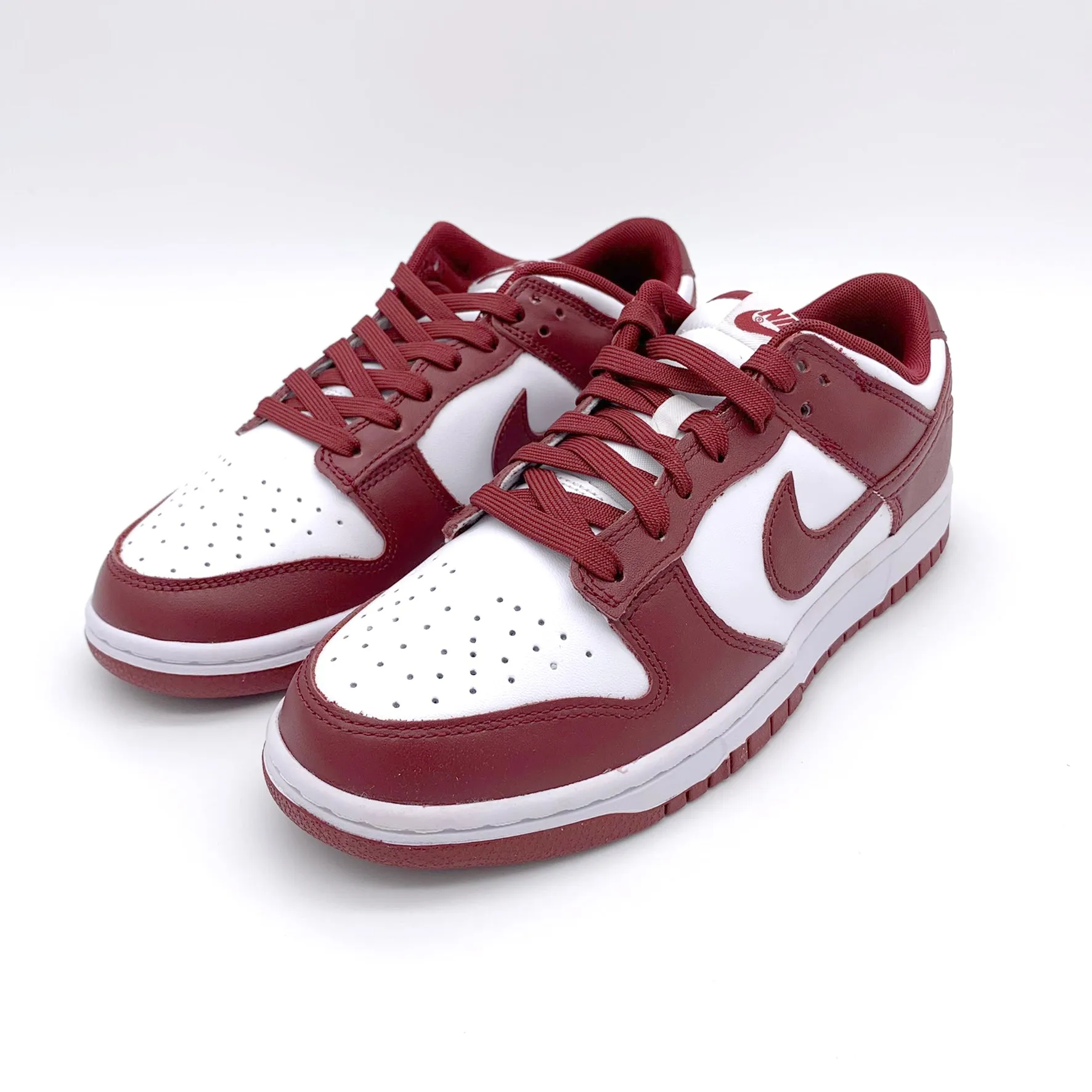 Nike Dunk Low Team Red