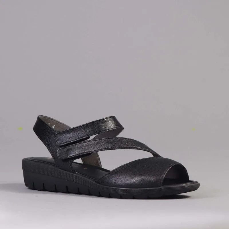 Velcro Sandal in Black - 12538